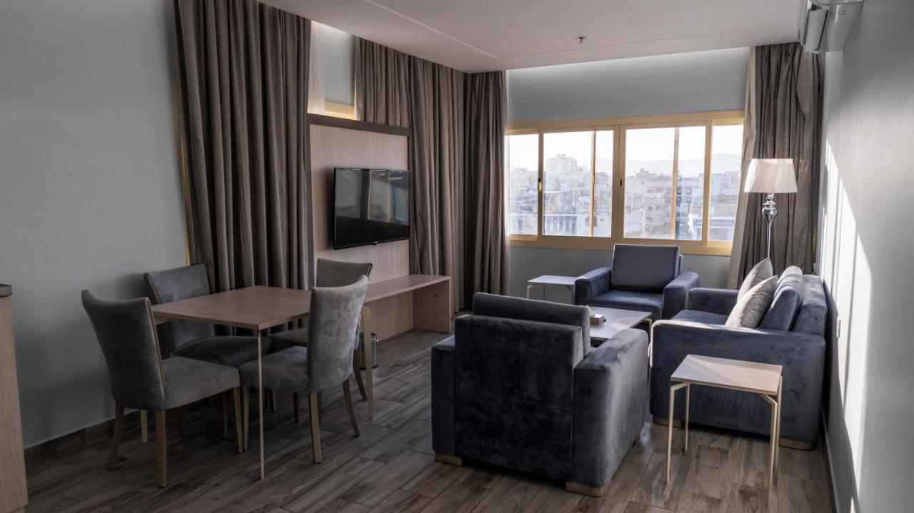 Seven Garden Palace Hotel *
